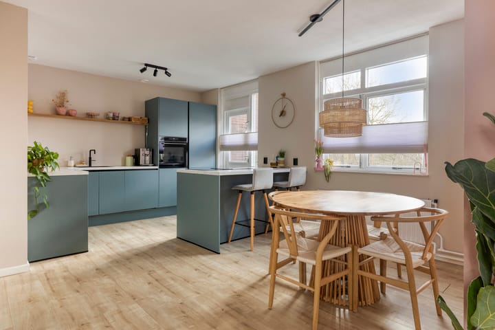 Foto 2 van Melkkruid 13