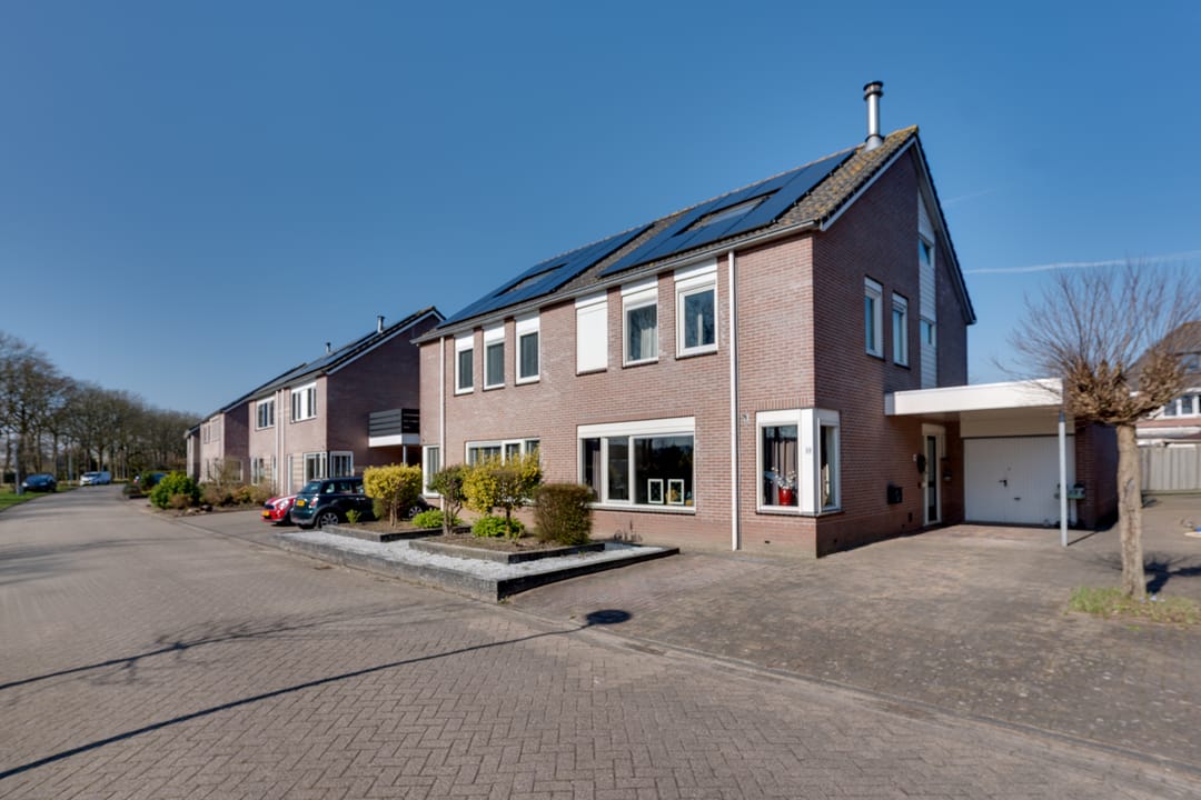 Foto 2 van Kristalstoep 30