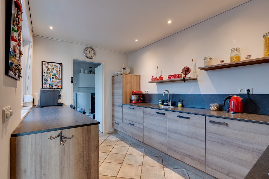 Foto 7 van Kristalstoep 30