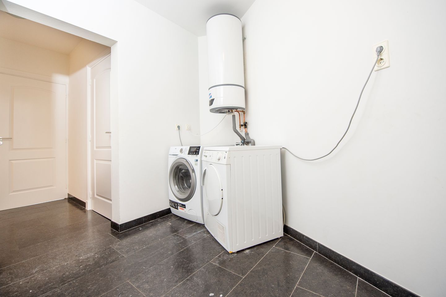 Photo 19 of Alphenseweg 23