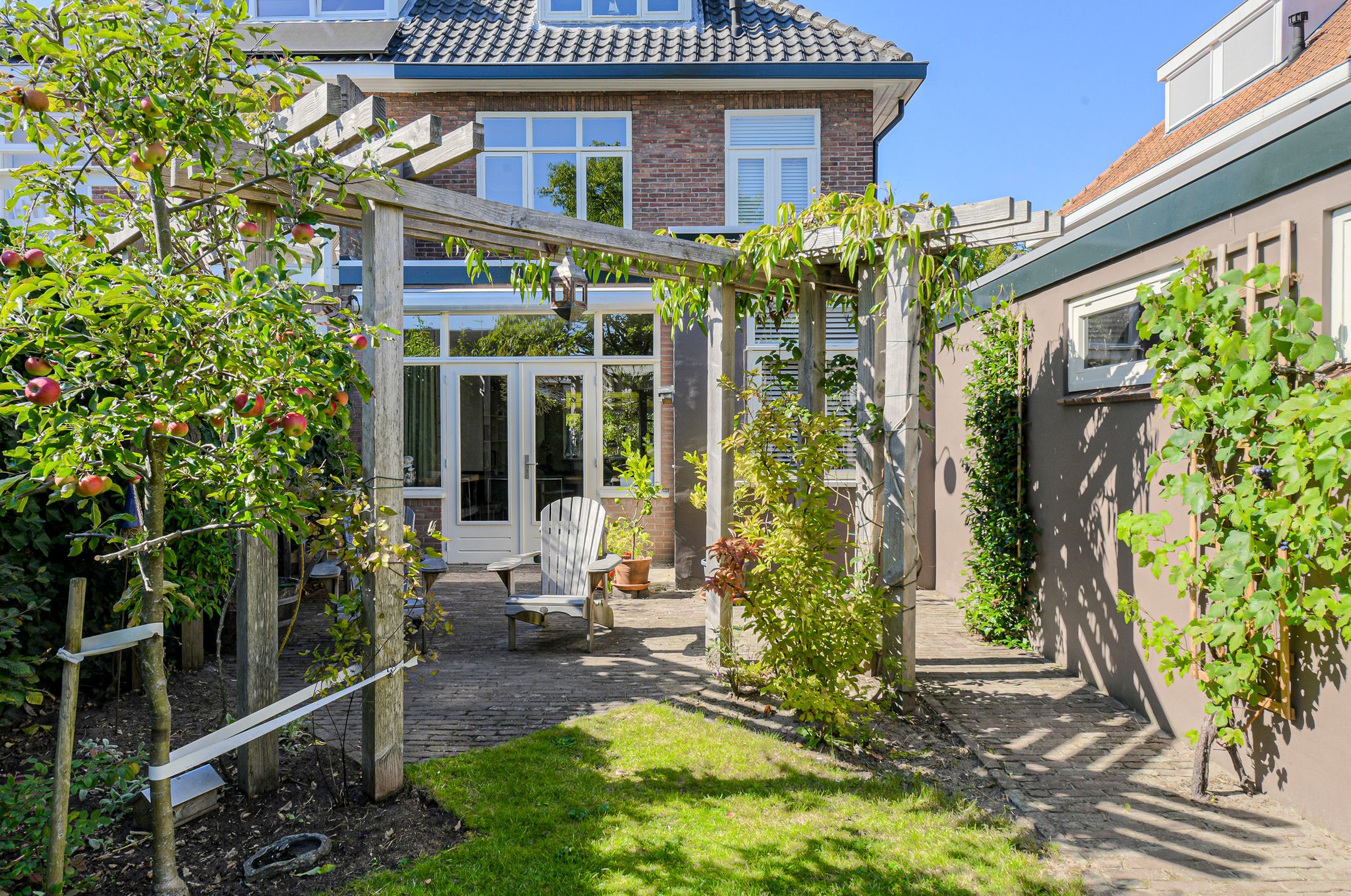 Foto 54 van Valkenierslaan 284