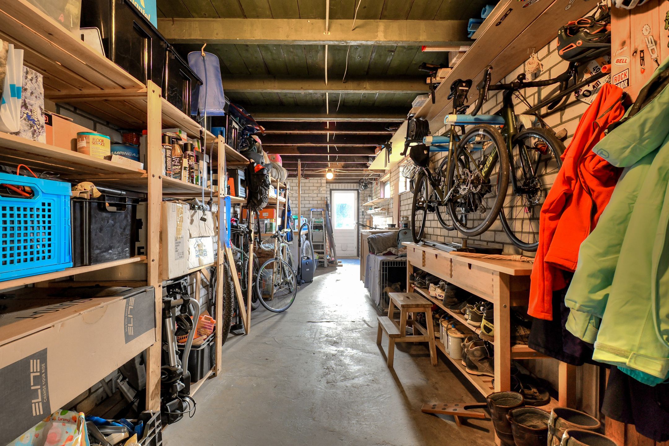 Foto 60 van Valkenierslaan 284