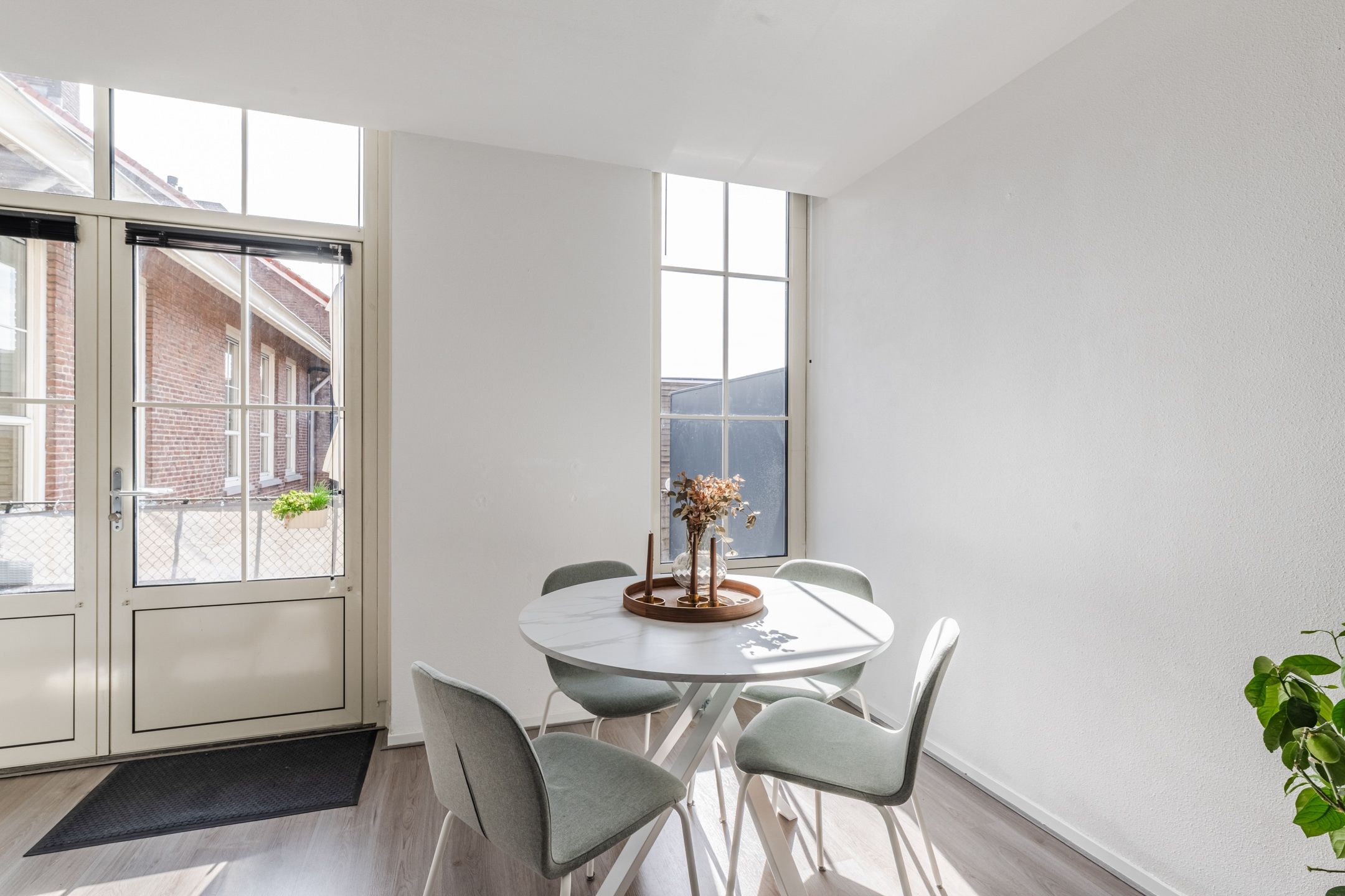 Photo 15 of Wilhelminastraat 8-T