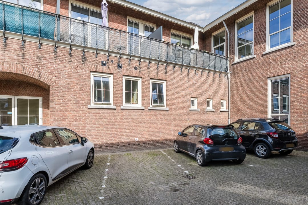 Photo 28 of Wilhelminastraat 8-T