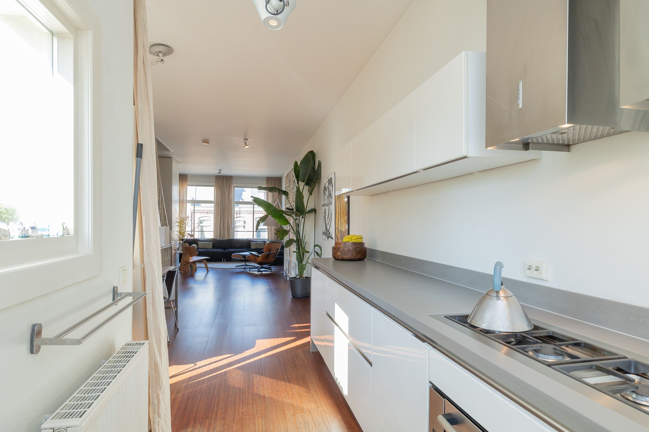 Foto 12 van Van Hogendorpstraat 153-3