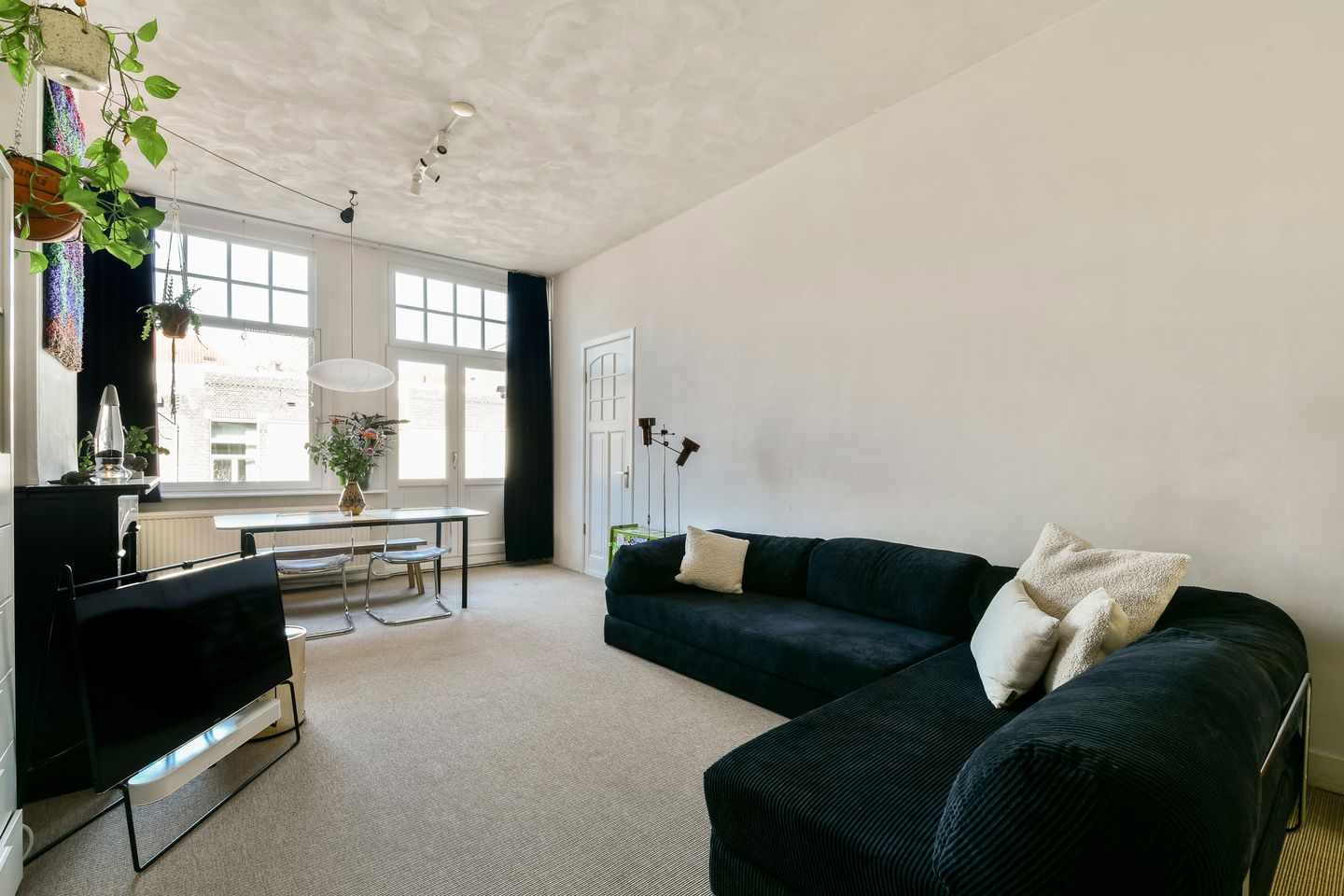 Photo 5 of Hogeweg 84-2