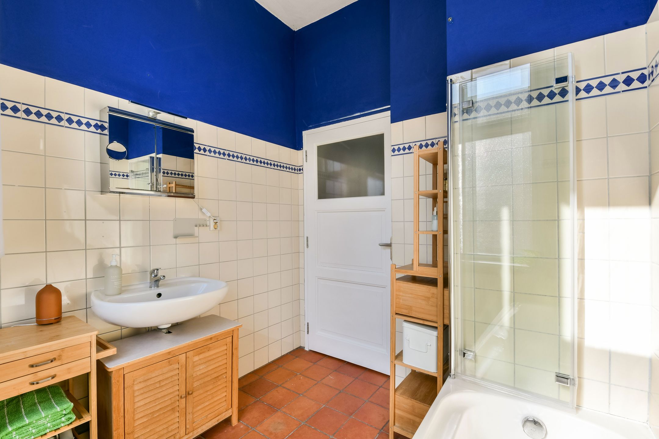 Photo 12 of Hogeweg 84-2