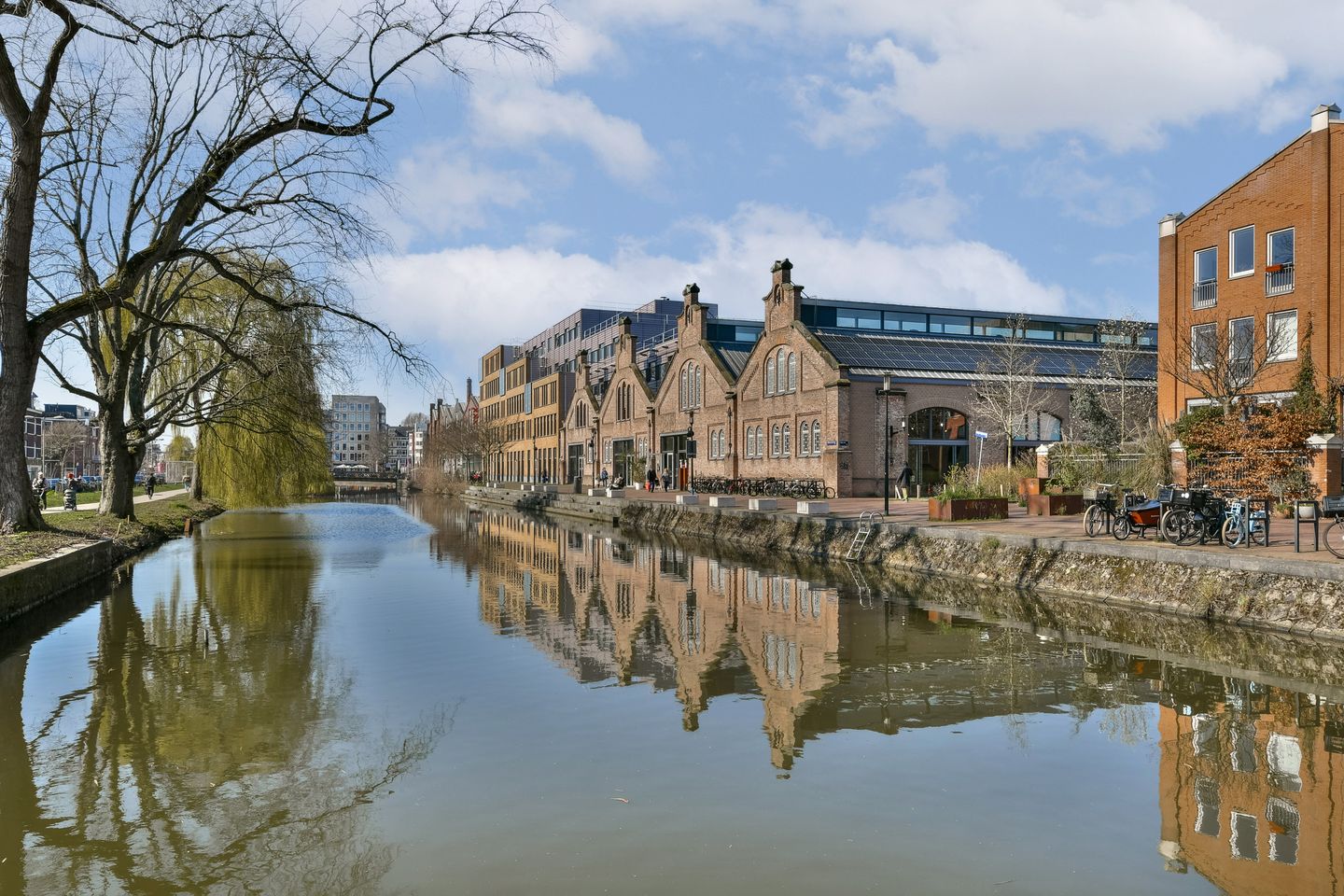 Photo 20 of Hogeweg 84-2