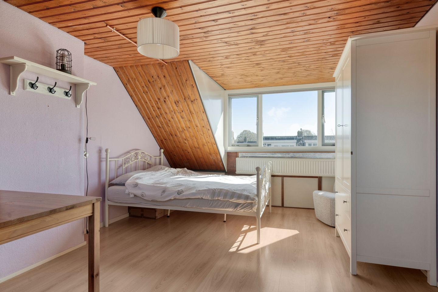 Foto 35 van Charlotte de Bourbonstraat 18