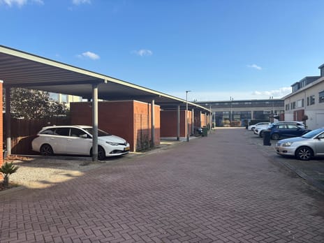 Lek 66 tertiary image