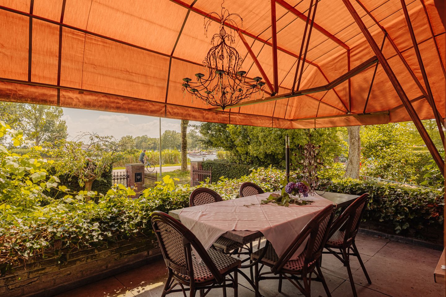 Foto 10 van Amsteldijk Noord 105