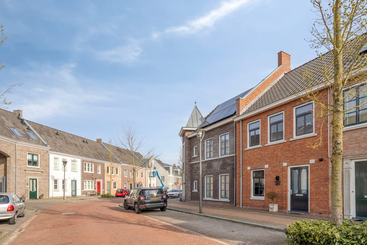 Photo 5 of Statenlaan 213