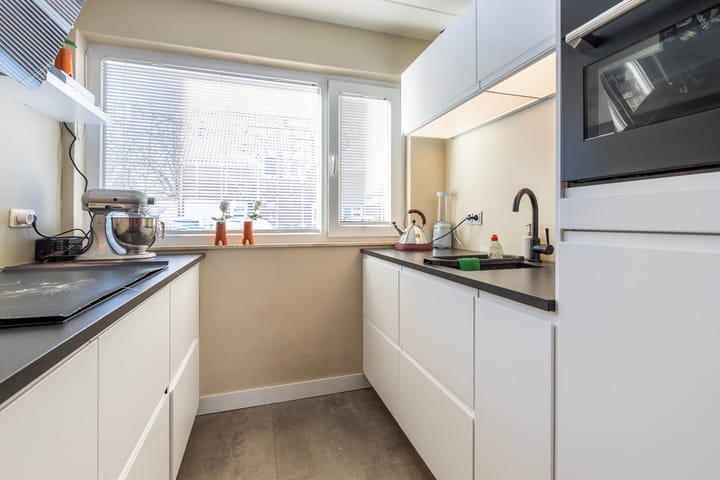 Photo 3 of Else Mauhsstraat 145