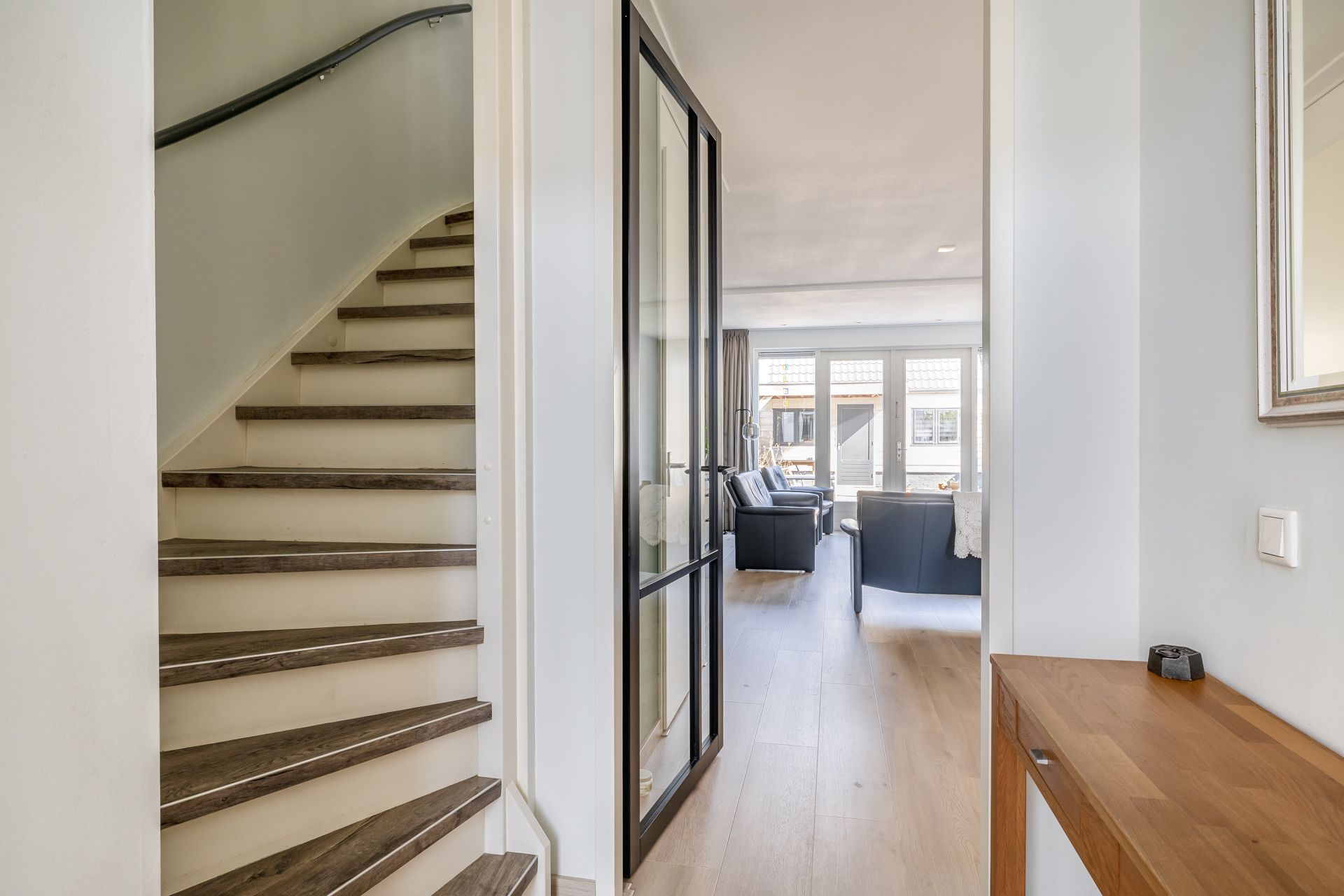 Foto 9 van Honingeter 49