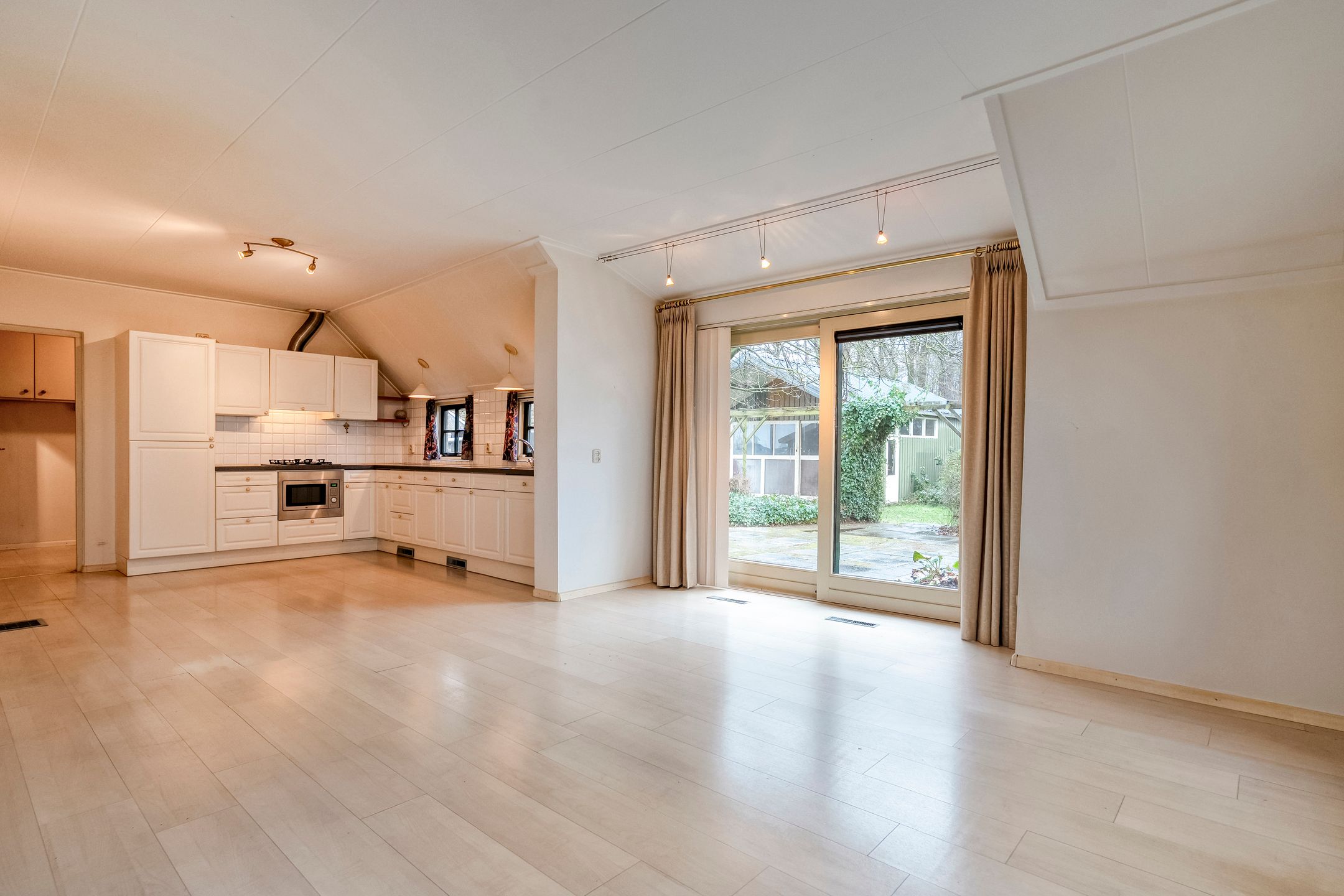 Foto 15 van Zuthemerweg 28