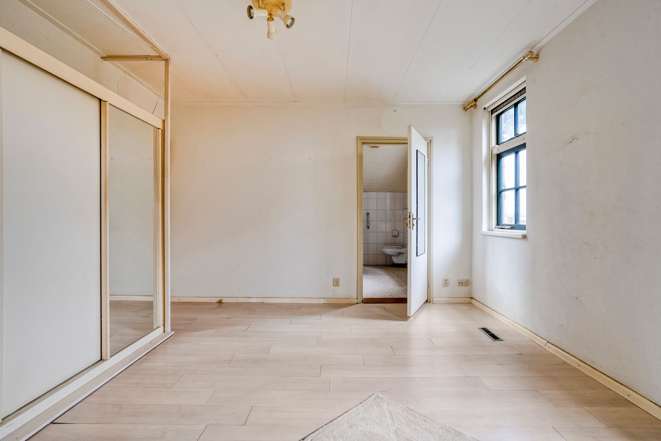 Foto 21 van Zuthemerweg 28