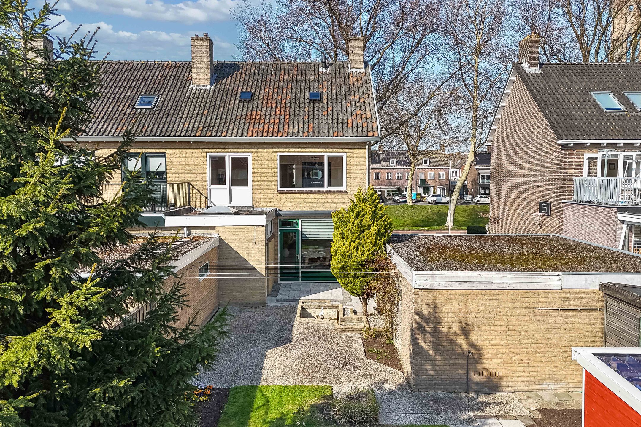 Photo 42 of Kampwal 26