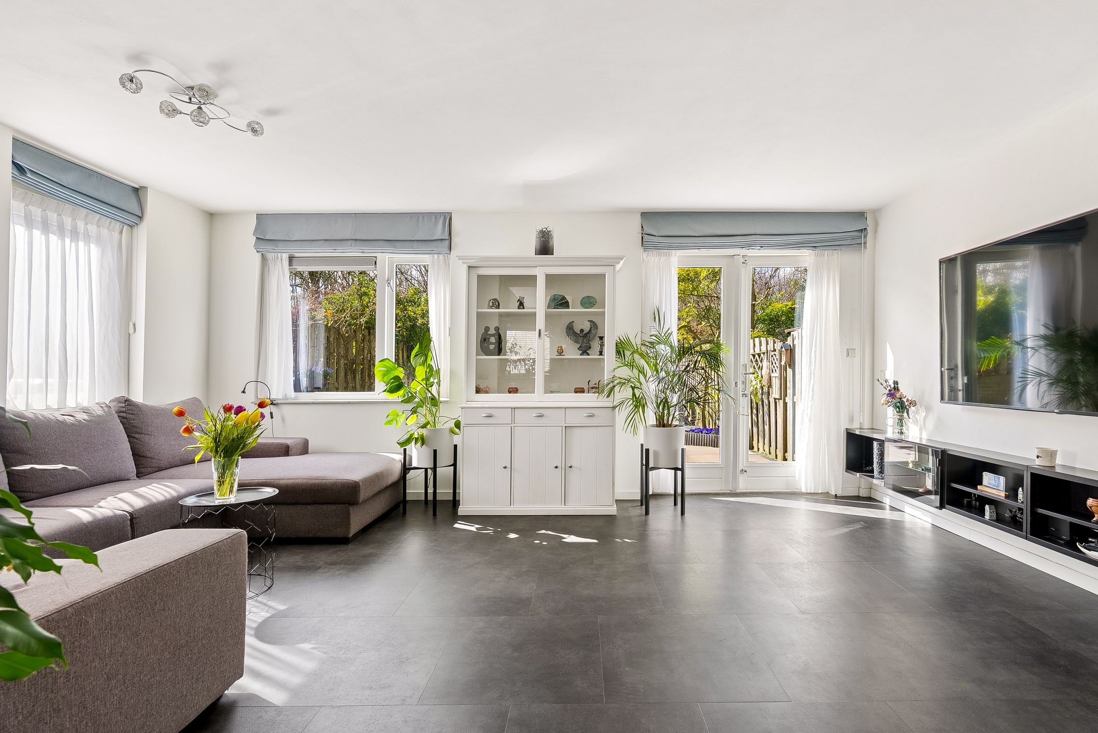 Foto 3 van Vrijdagstraat 1