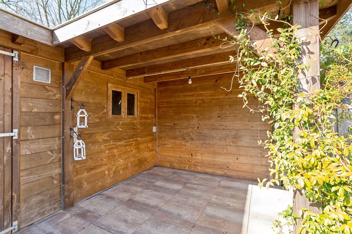 Foto 25 van Vrijdagstraat 1