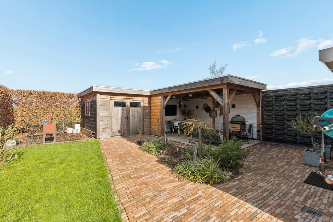 Foto 2 van Smitsweide 46