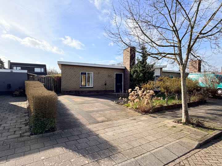 Photo 3 of Wilhelminastraat 1