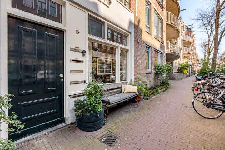 Photo 4 of Joan Melchior Kemperstraat 108-H