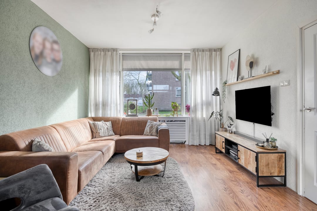 Photo 8 of Begoniastraat 3