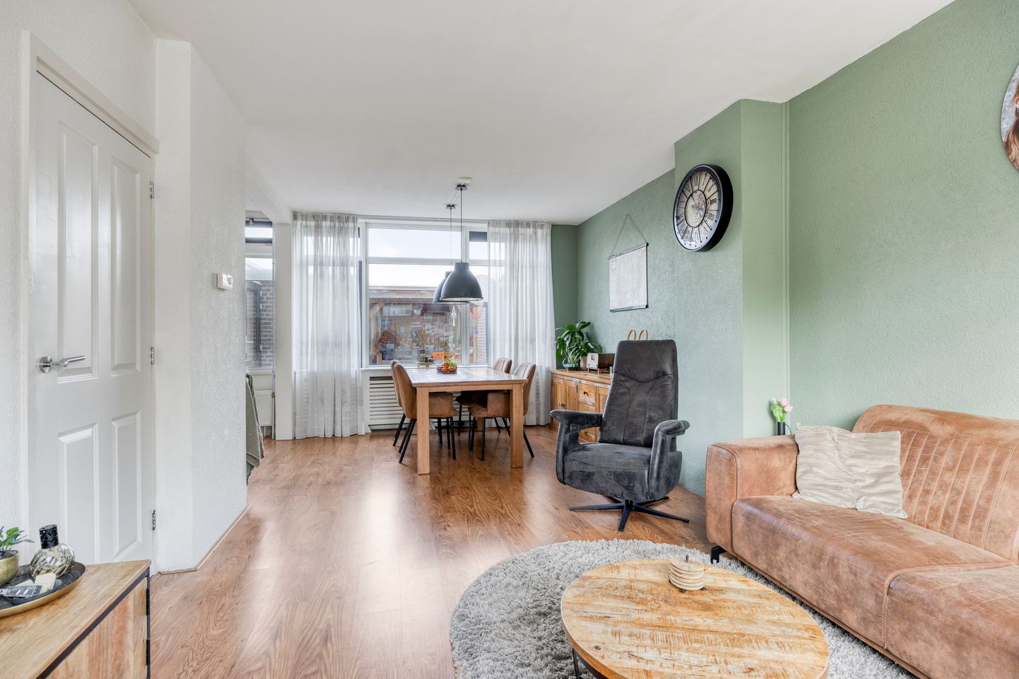 Photo 10 of Begoniastraat 3