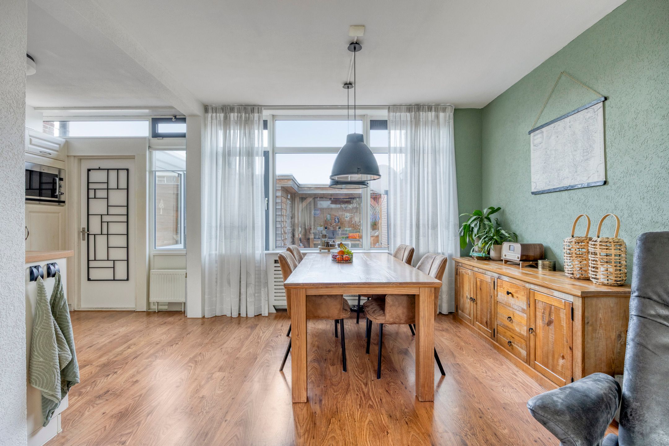 Photo 12 of Begoniastraat 3