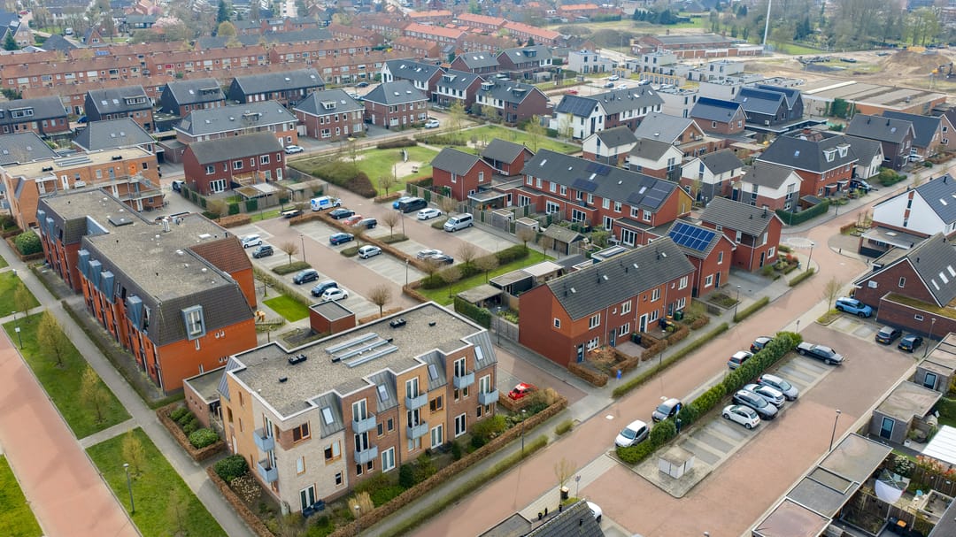 Photo 31 of Akker 45