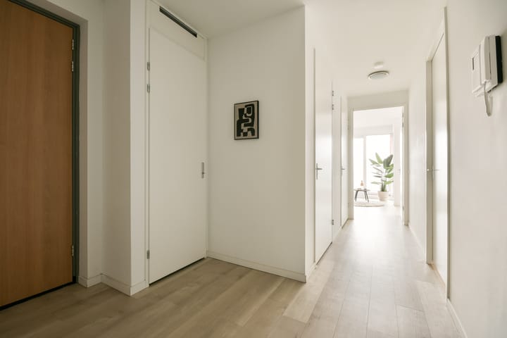 Photo 4 of Claus Sluterweg 149