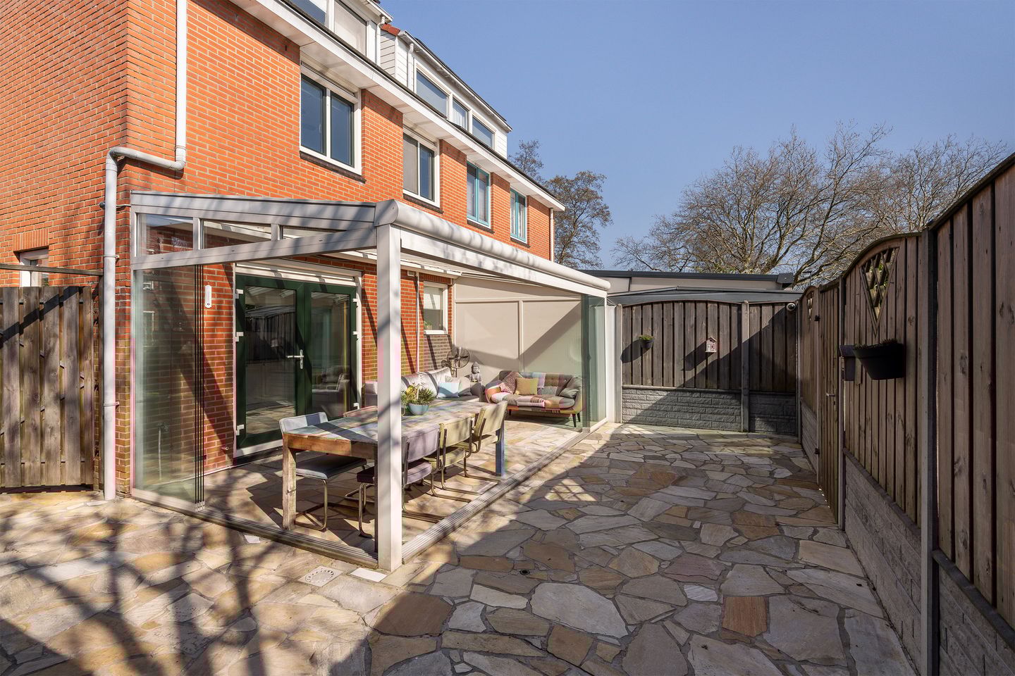 Foto 14 van van Beverningkstraat 2