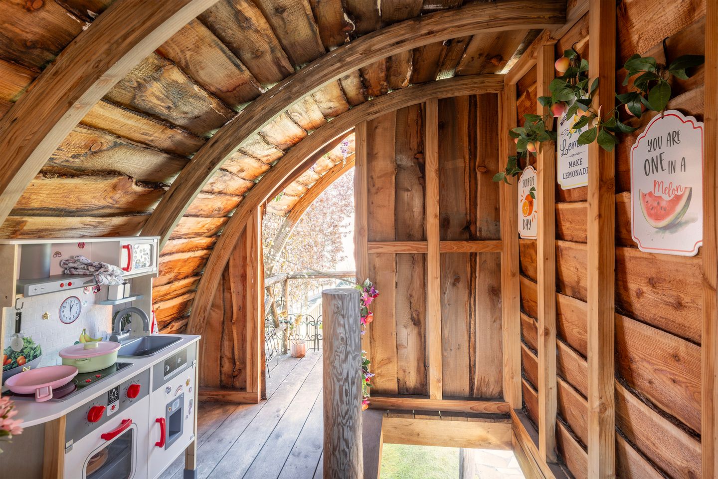 Foto 20 van van Beverningkstraat 2