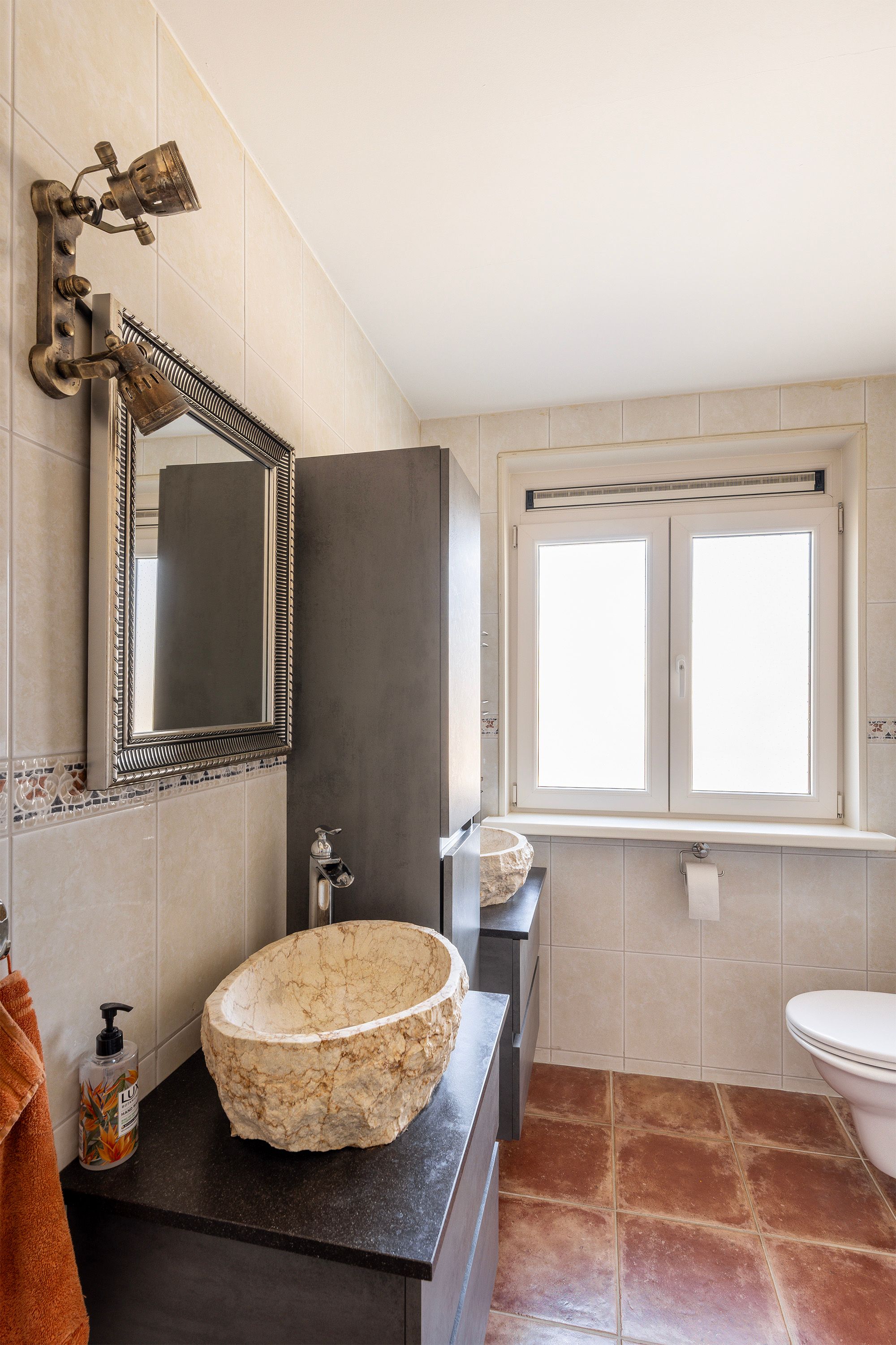 Foto 30 van van Beverningkstraat 2