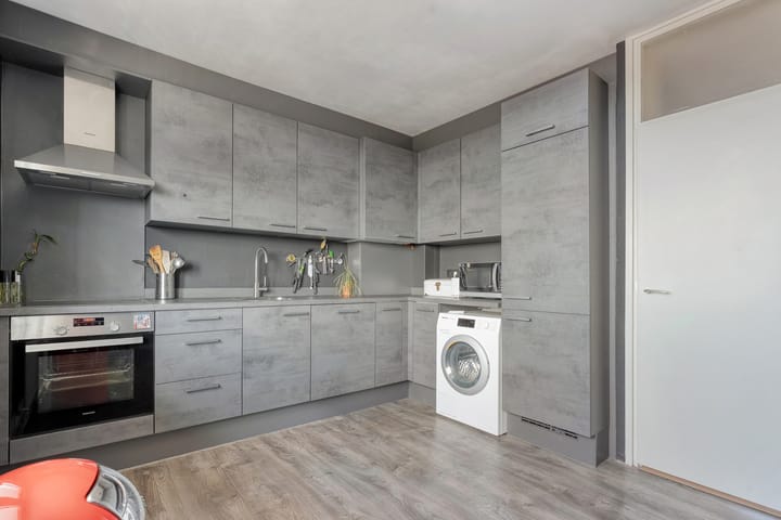 Photo 3 of Metaallaan 215