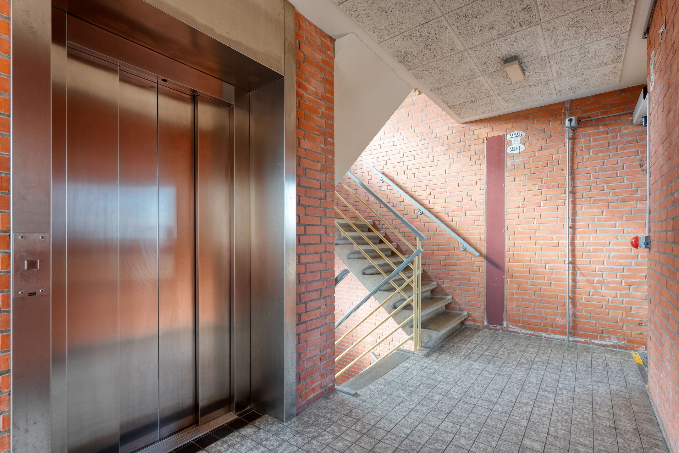 Photo 12 of Metaallaan 215