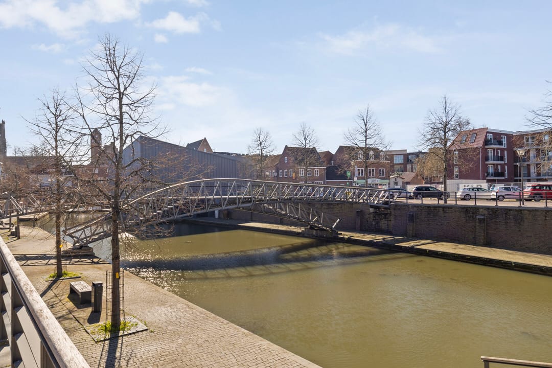 Foto 26 van Godsplein 4-J