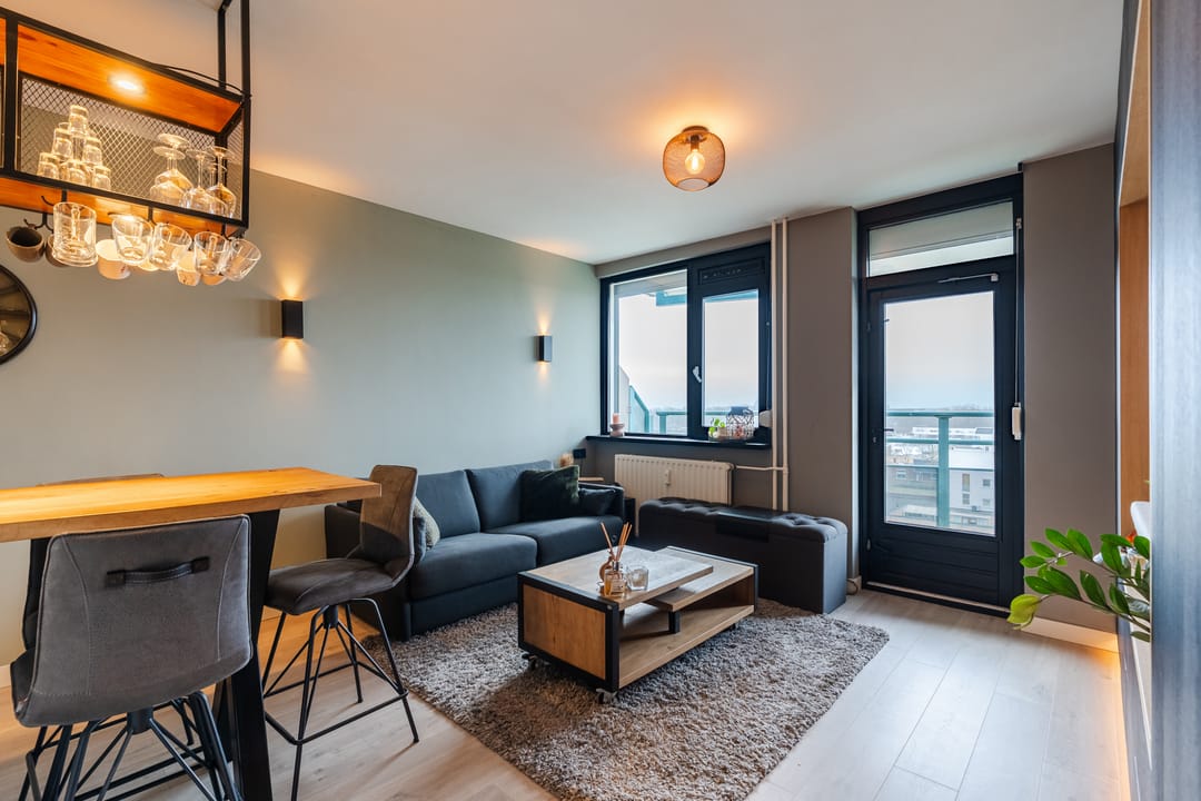 Foto 2 van Raamveld 145