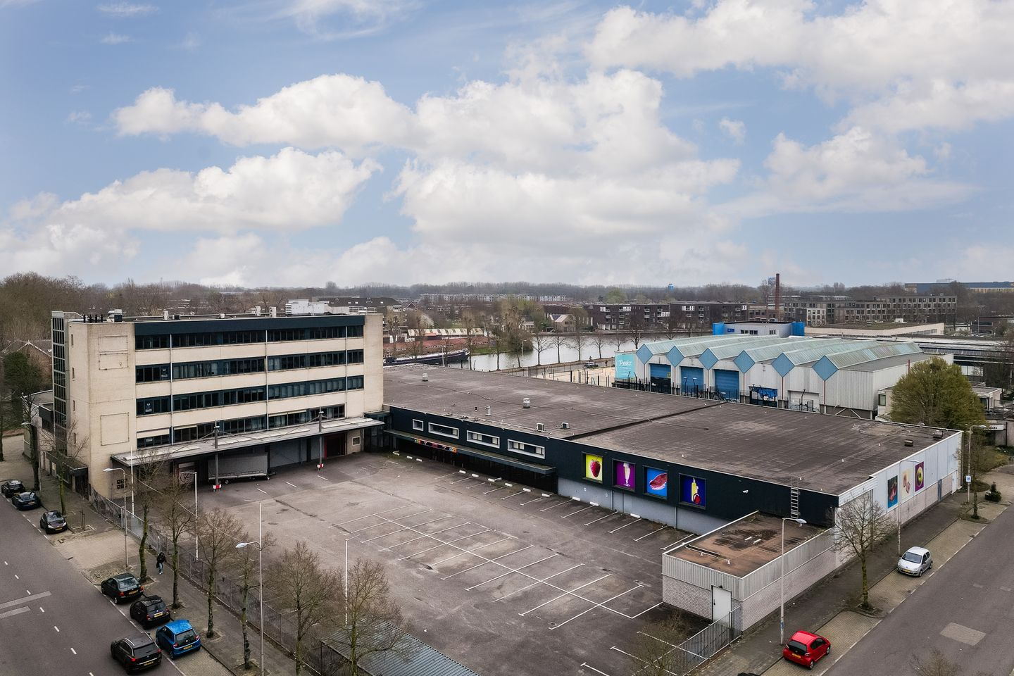 View photo 1 of Vliegend Hertlaan 4-A