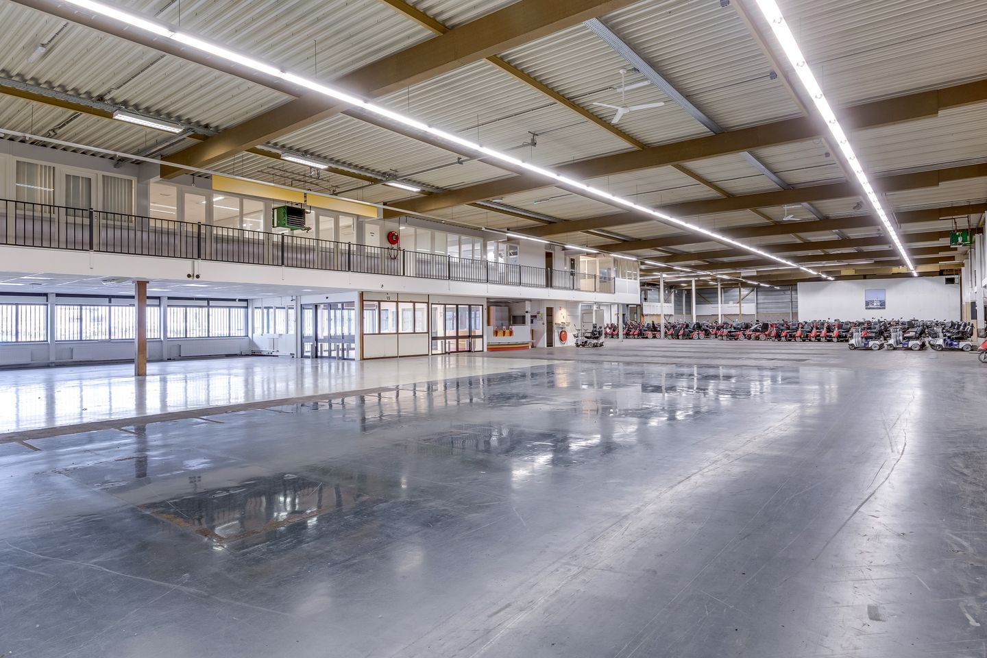 View photo 5 of Vliegend Hertlaan 4-A