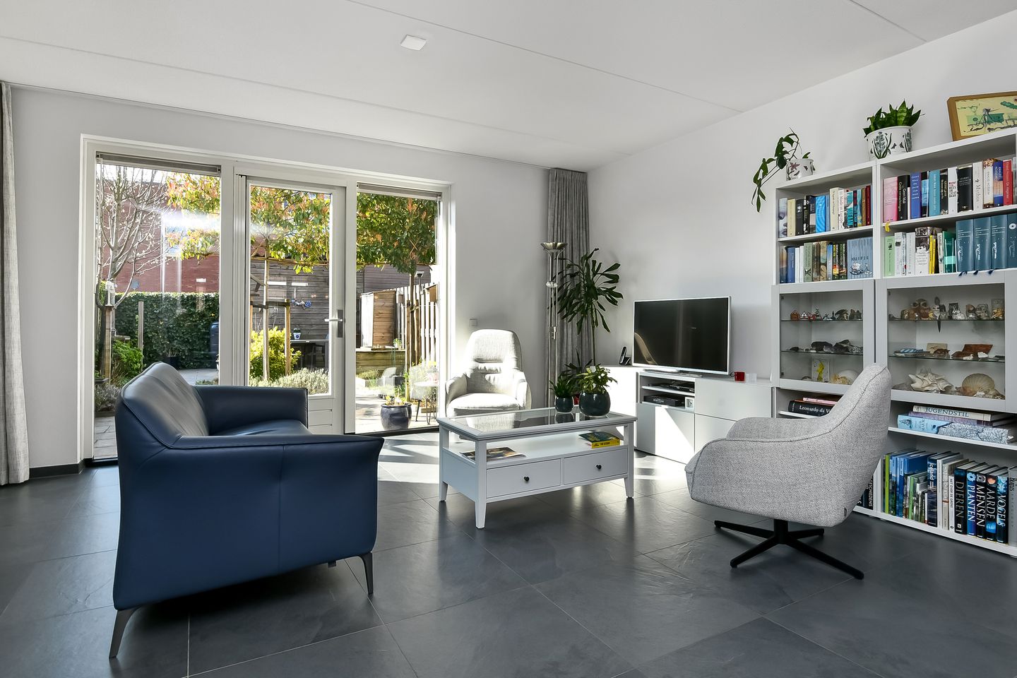 Foto 5 van Buurmeester 14