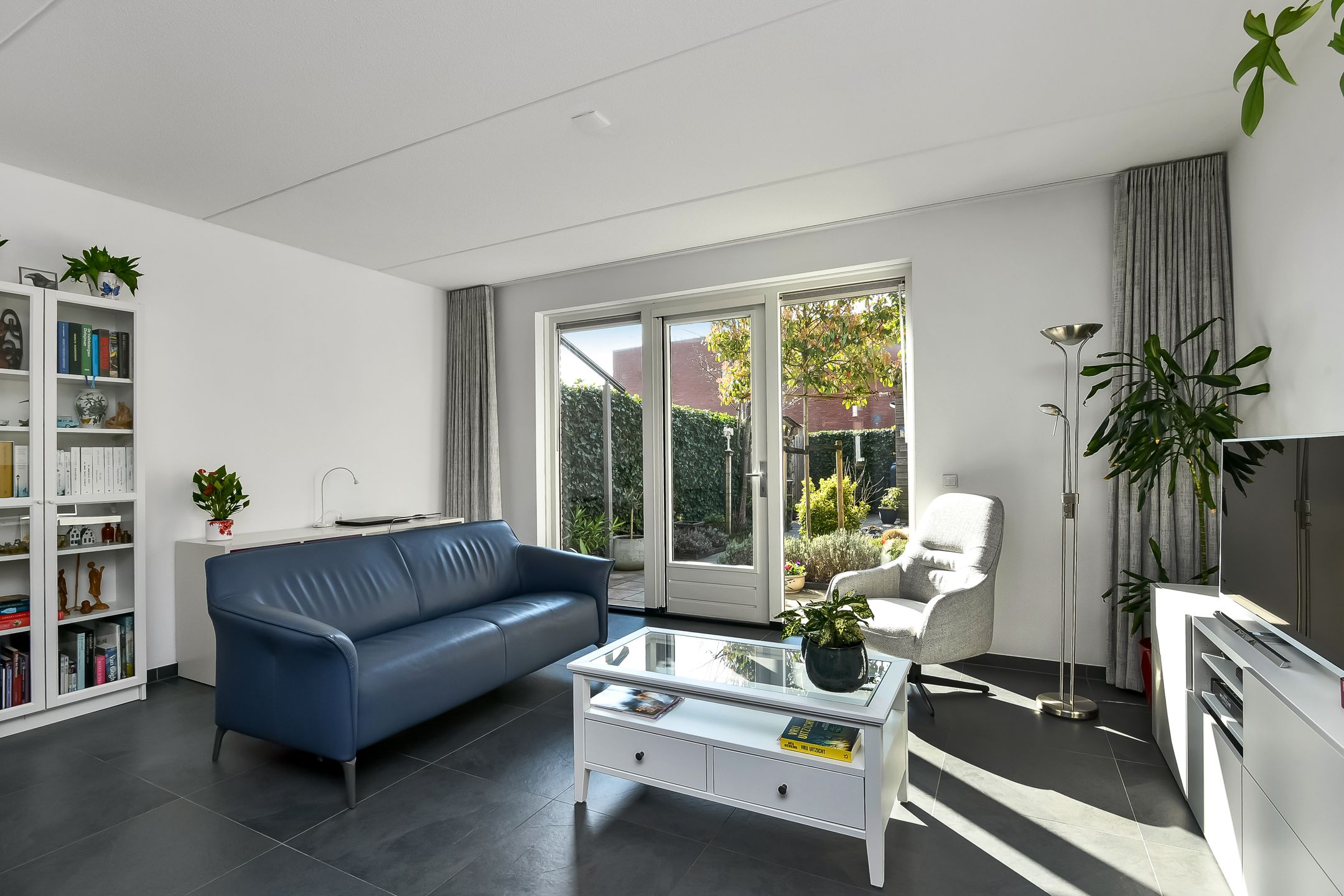 Foto 6 van Buurmeester 14