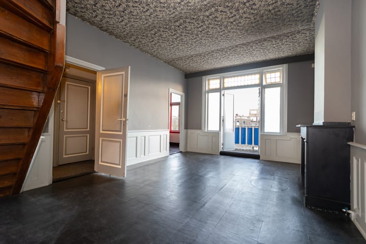 Photo 5 of Obrechtstraat 180-A