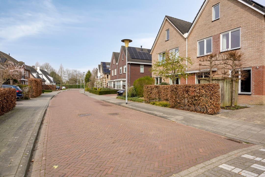 Photo 46 of Auke Mollemastraat 15