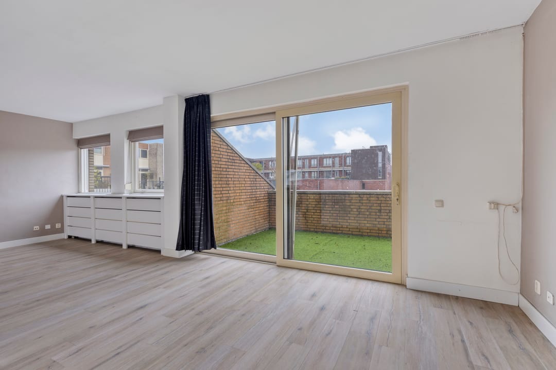 Photo 7 of Huygensstraat 38
