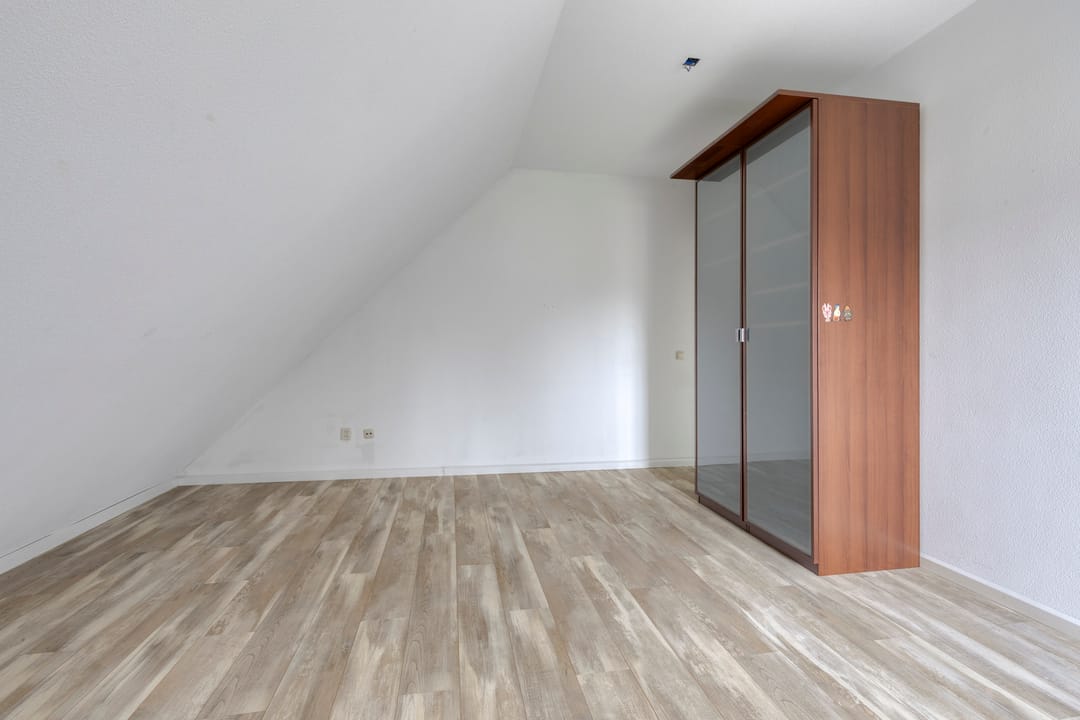 Photo 13 of Huygensstraat 38