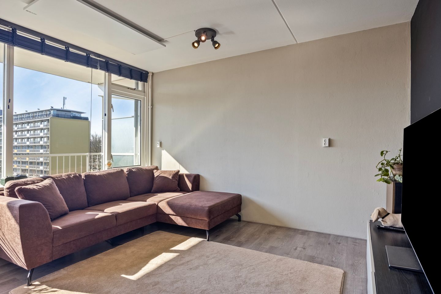 Foto 10 van Bachplein 390