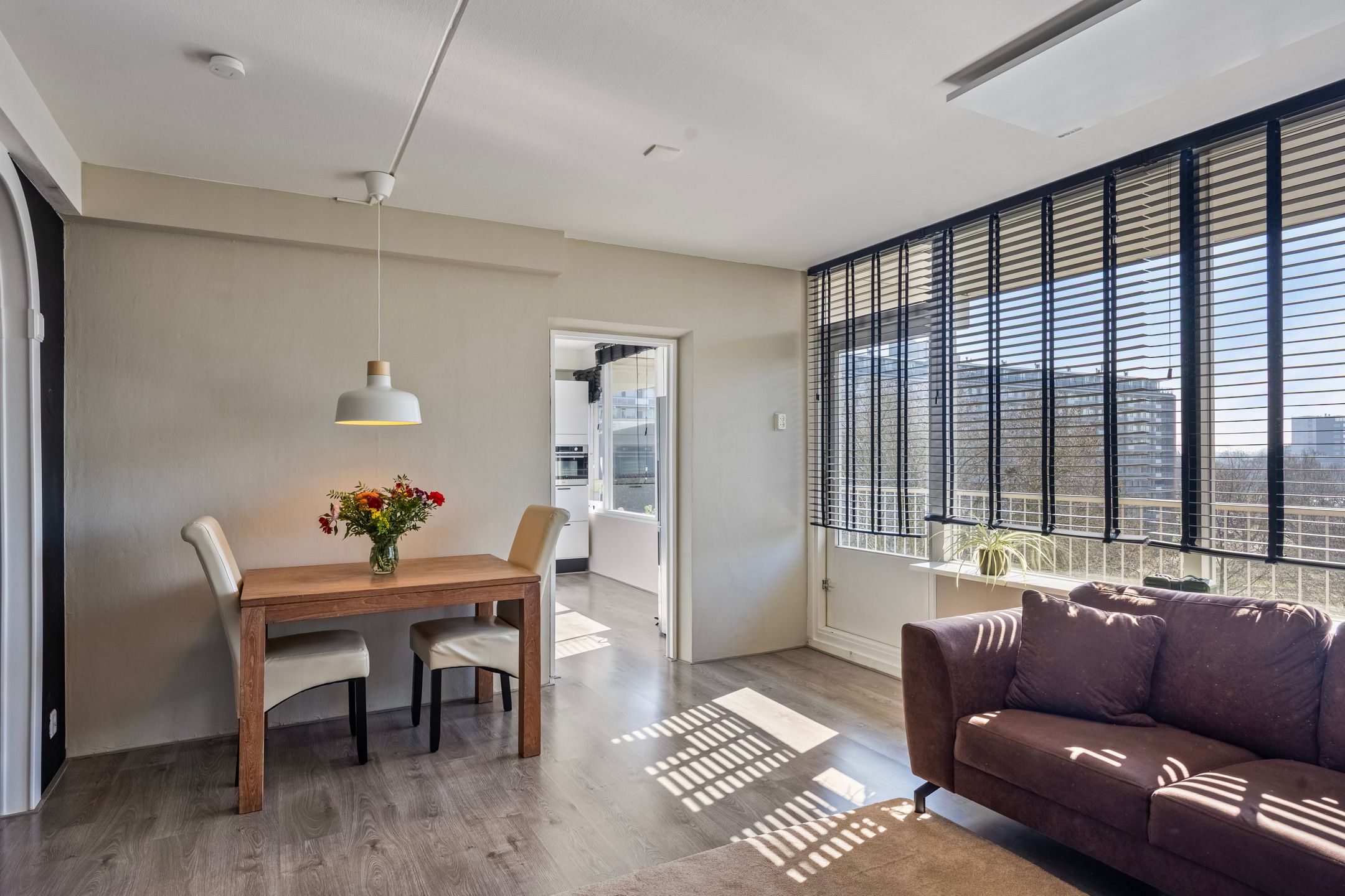 Foto 12 van Bachplein 390