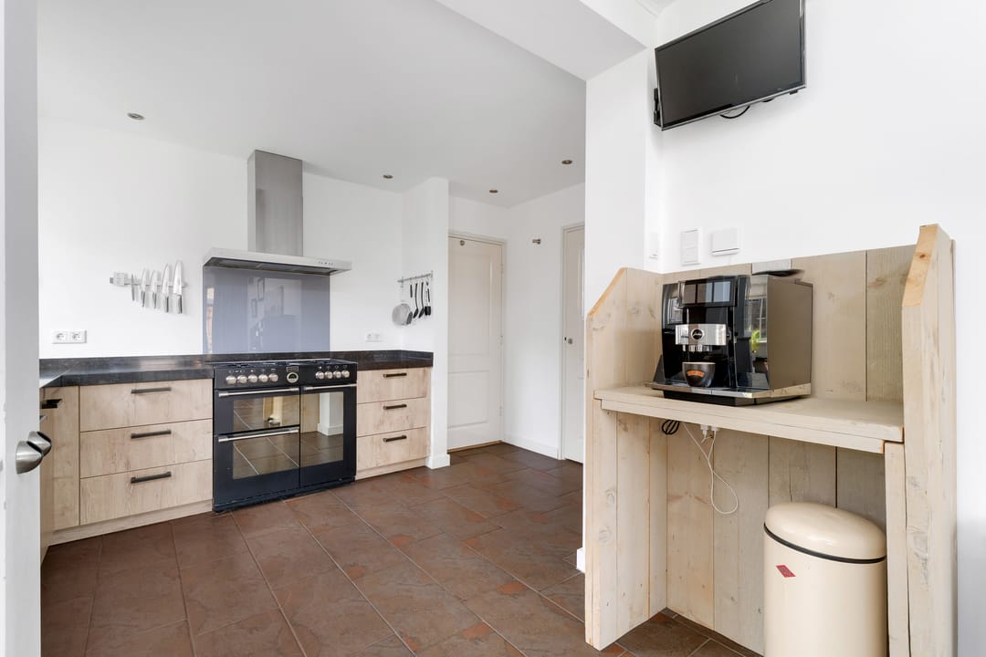 Foto 11 van Veenkampweg 11