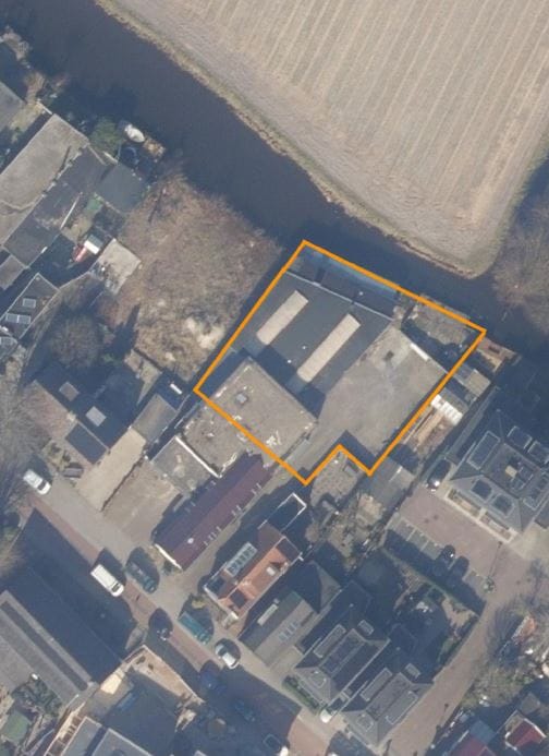 Bekijk foto 1 van Stationsweg 96